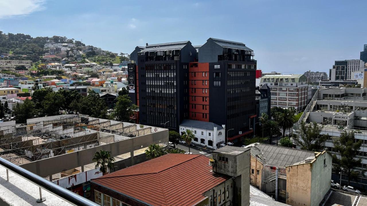 Modern Luxury Studio With Breathtaking City Views - No Load Shedding Kapstaden Eksteriør billede