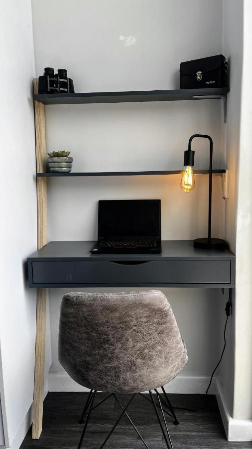 Modern Luxury Studio With Breathtaking City Views - No Load Shedding Kapstaden Eksteriør billede