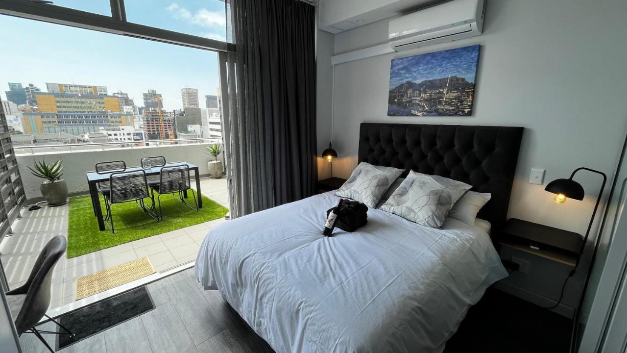 Modern Luxury Studio With Breathtaking City Views - No Load Shedding Kapstaden Eksteriør billede