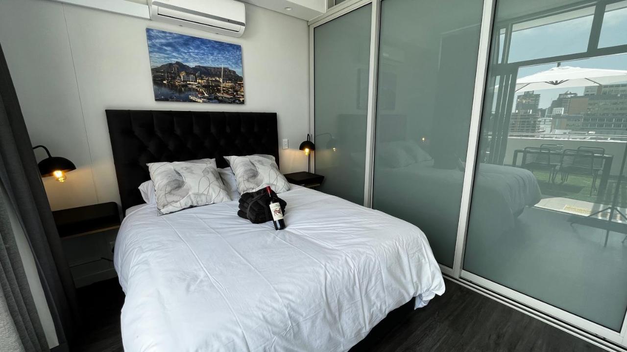 Modern Luxury Studio With Breathtaking City Views - No Load Shedding Kapstaden Eksteriør billede